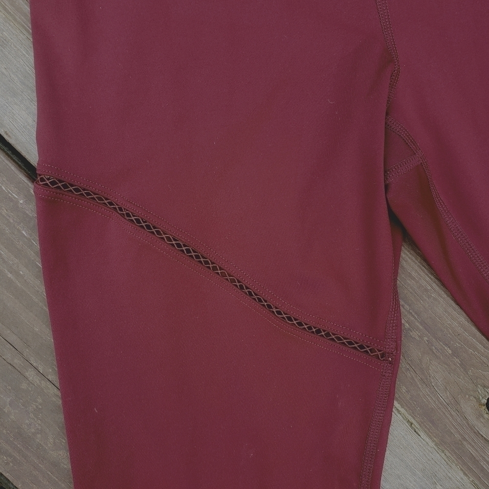 Fabletics Athletic Cropped Ankle Pants Athleisure… - image 3